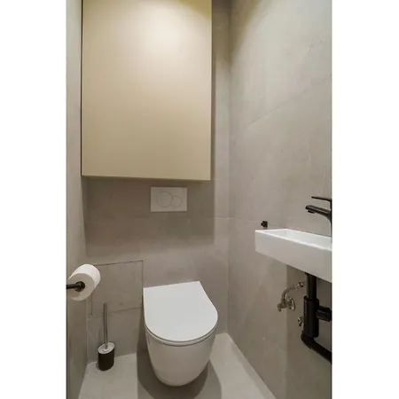 Elegant 3-room Air-conditioned In The Heart Of Le Marais Apartment