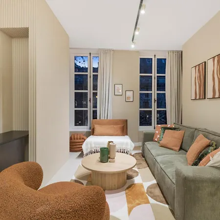 Apartment Elegant 3-room Air-conditioned In The Heart Of Le Marais Paris