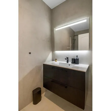 Elegant 3-room Air-conditioned In The Heart Of Le Marais Parigi